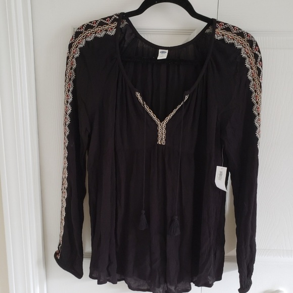Old Navy Tops - NWT Old Navy Tunic Blouse